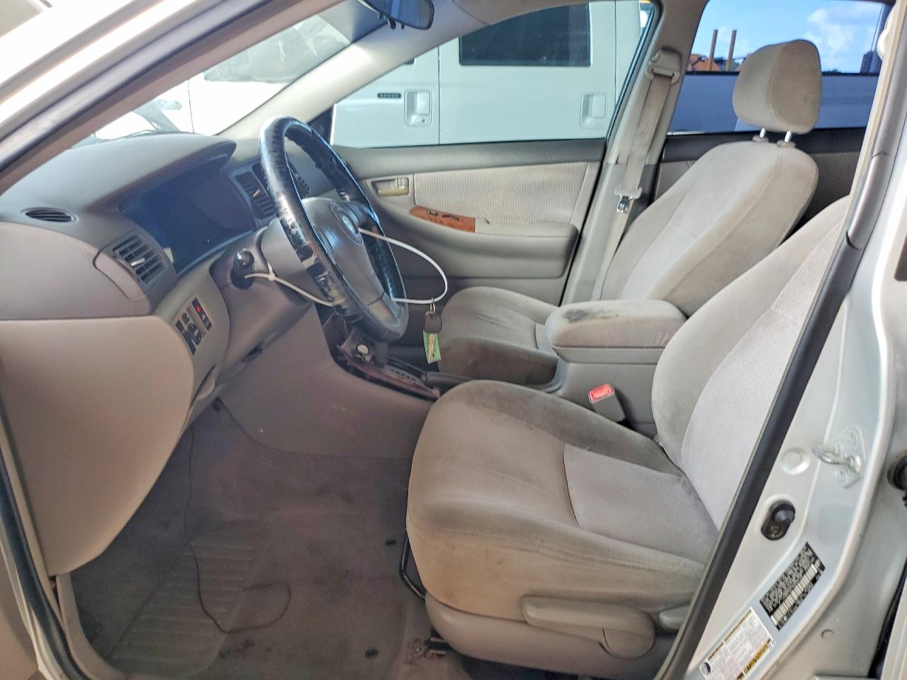 2006 Toyota Corolla Le Silver vin: JTDBR32E760058768