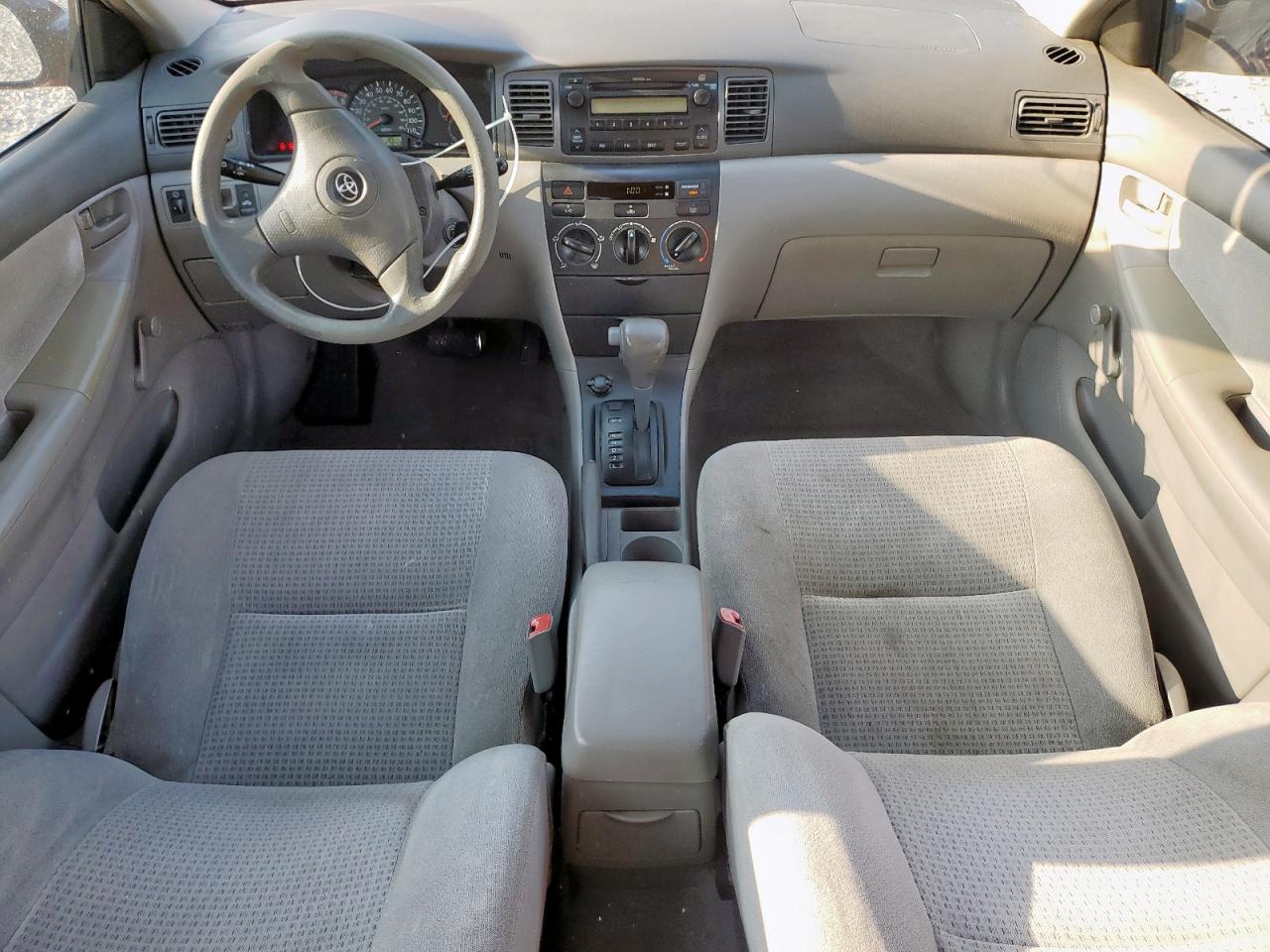 2006 Toyota Corolla Ce Red vin: JTDBR32E760077224