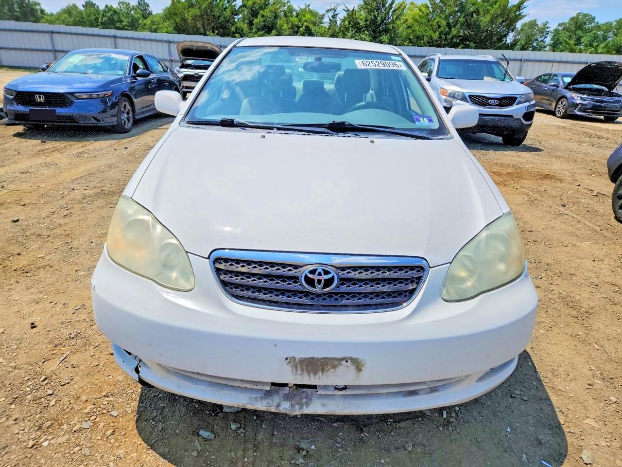 2006 Toyota Corolla Le Белый vin: JTDBR32E760087784