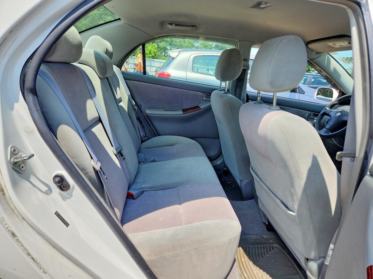 2006 Toyota Corolla Le Белый vin: JTDBR32E760087784