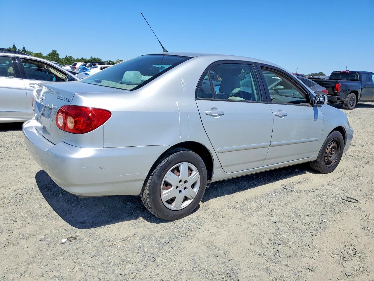2006 Toyota Corolla Le Silver vin: JTDBR32E760091012