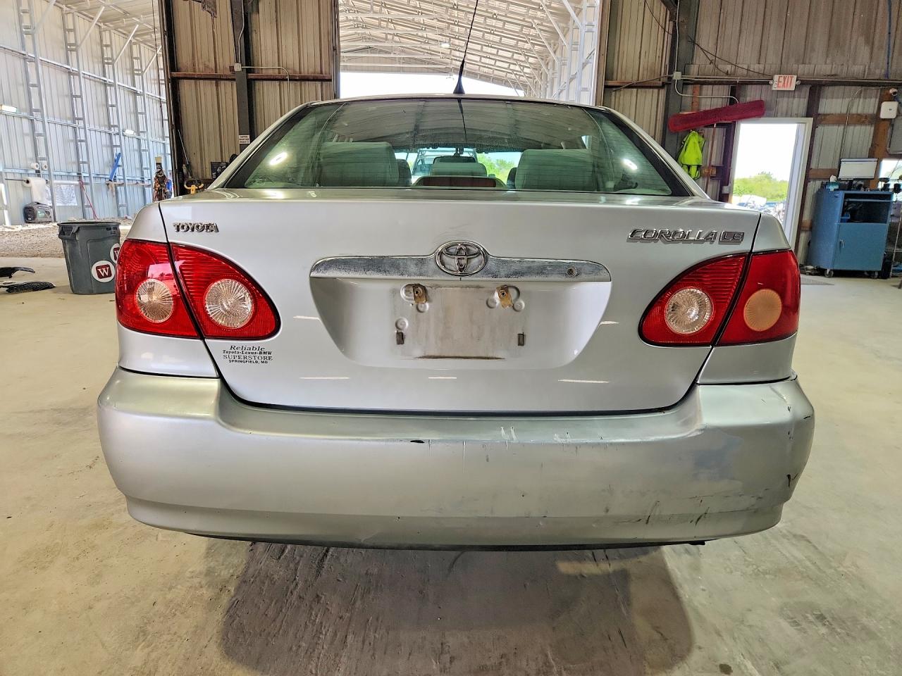 2006 Toyota Corolla Le Серебряный vin: JTDBR32E760093195