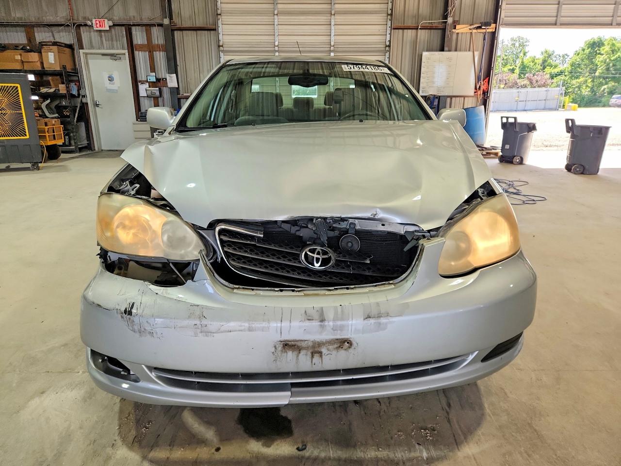 2006 Toyota Corolla Le Серебряный vin: JTDBR32E760093195