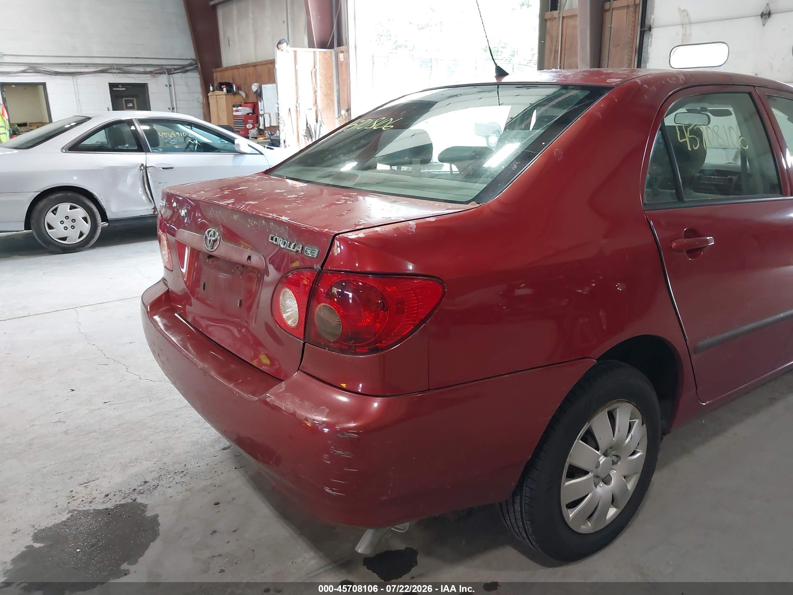2007 Toyota Corolla Ce Red vin: JTDBR32E770104858