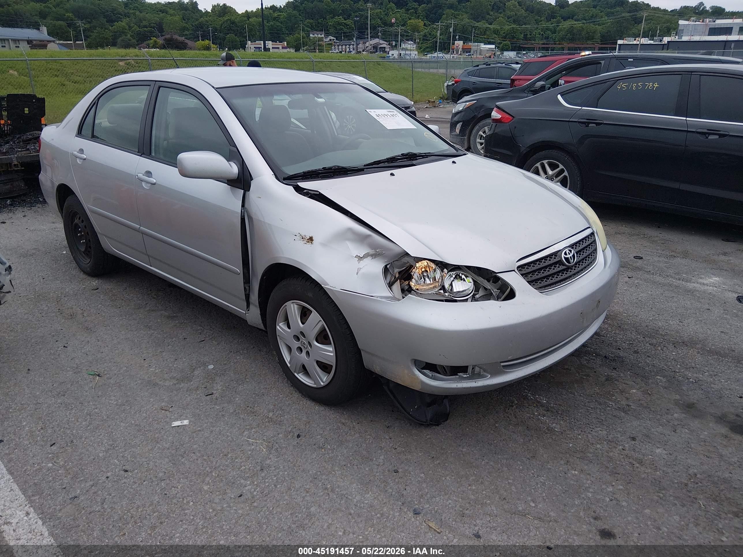 2007 Toyota Corolla Le Gray vin: JTDBR32E770107419
