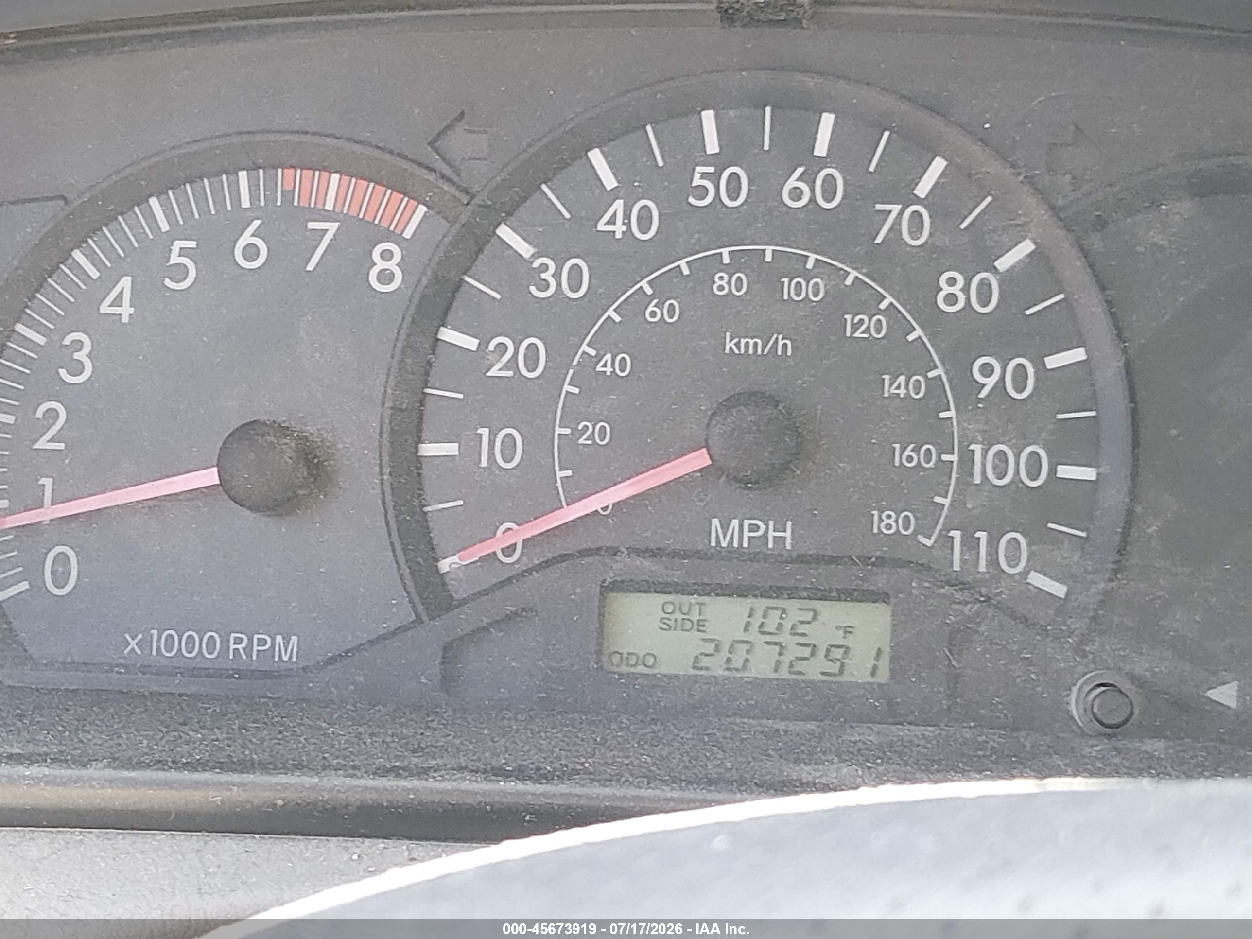 2007 Toyota Corolla Ce Silver vin: JTDBR32E770125922