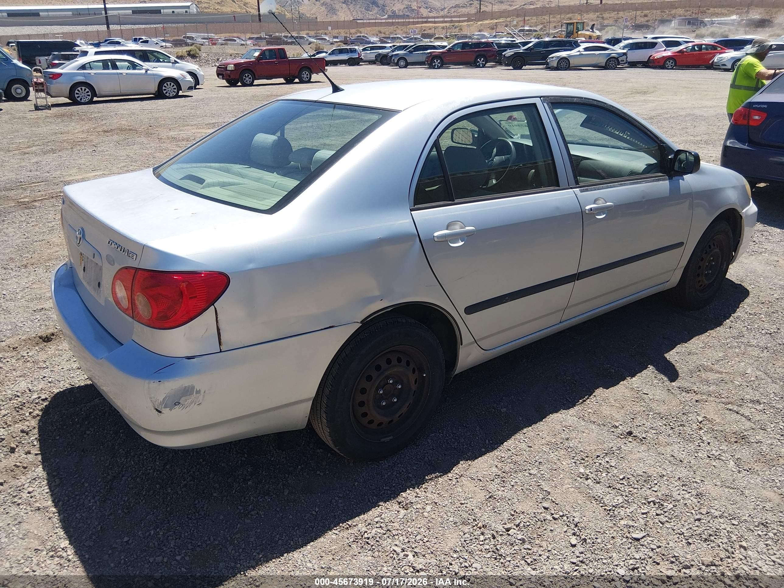 2007 Toyota Corolla Ce Silver vin: JTDBR32E770125922