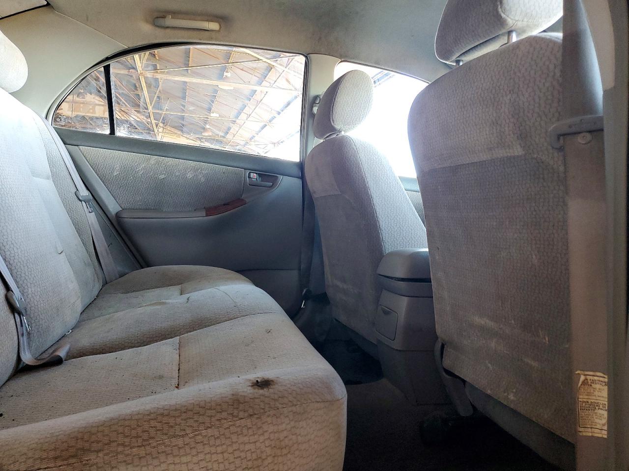 2003 Toyota Corolla Ce Silver vin: JTDBR32E830018484