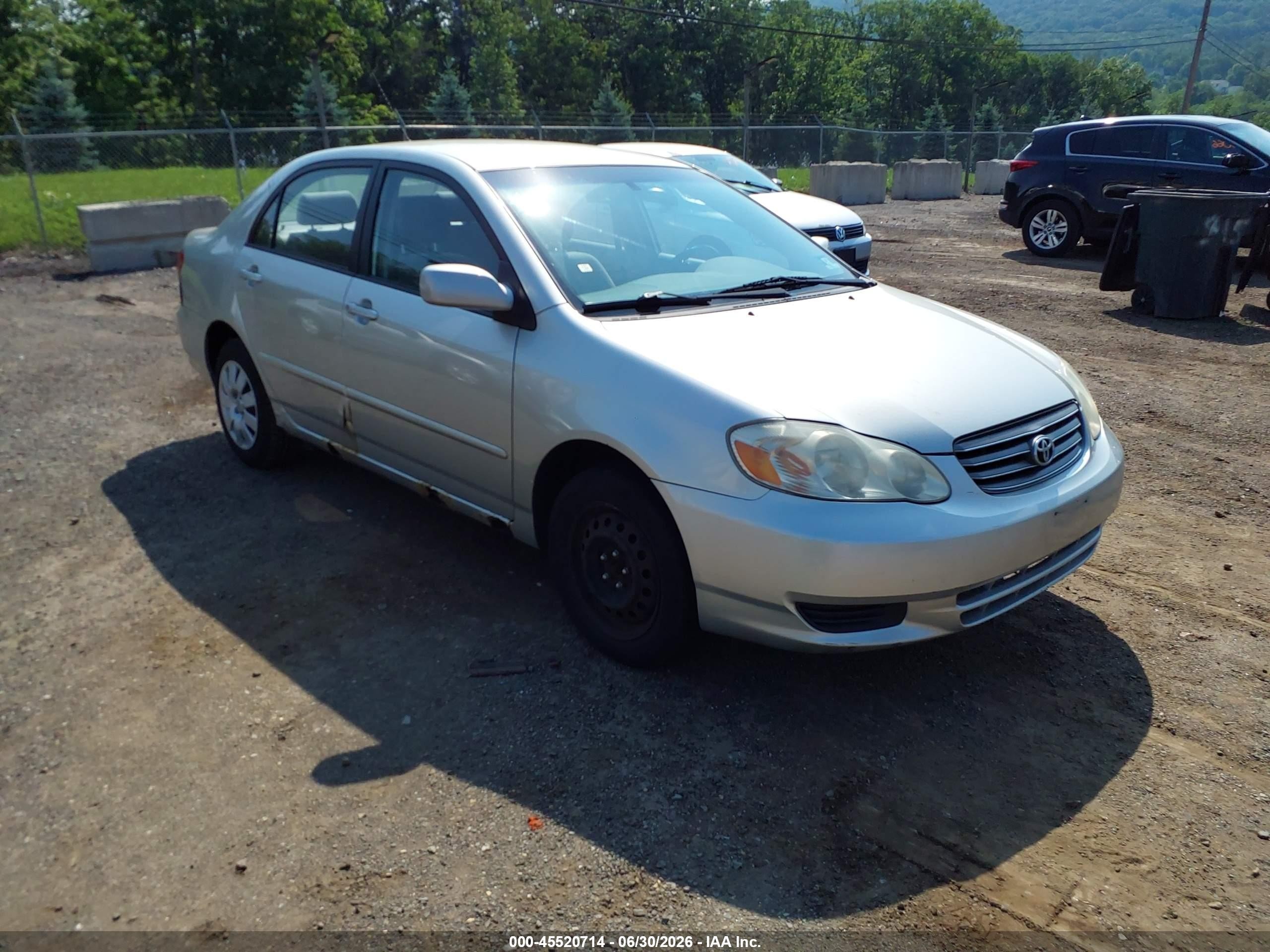 2003 Toyota Corolla Le Silver vin: JTDBR32E830022826
