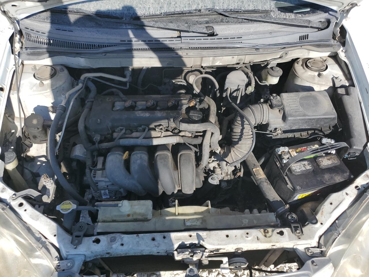 2003 Toyota Corolla Ce White vin: JTDBR32E830032241