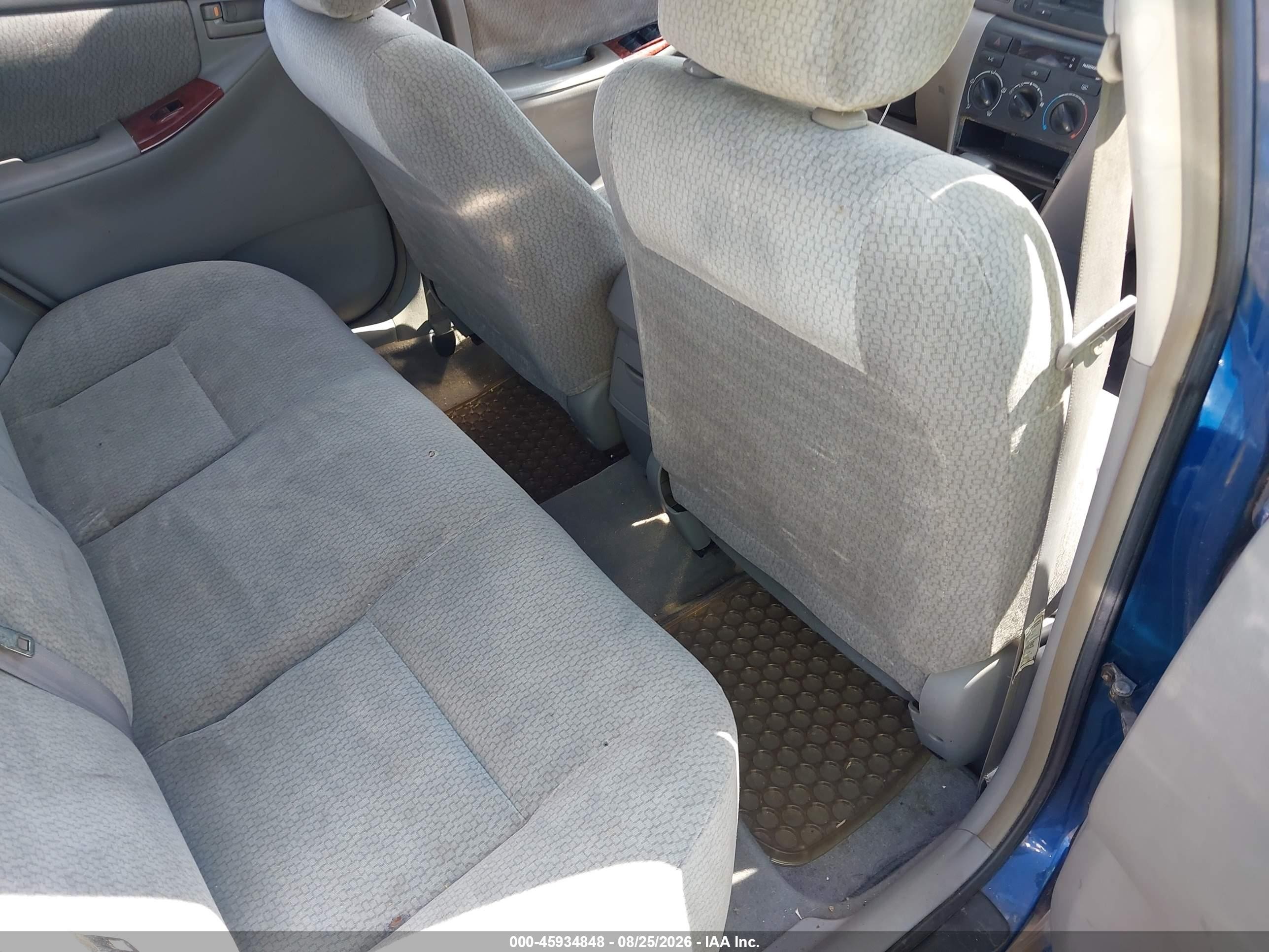 2003 Toyota Corolla Le Blue vin: JTDBR32E830041974