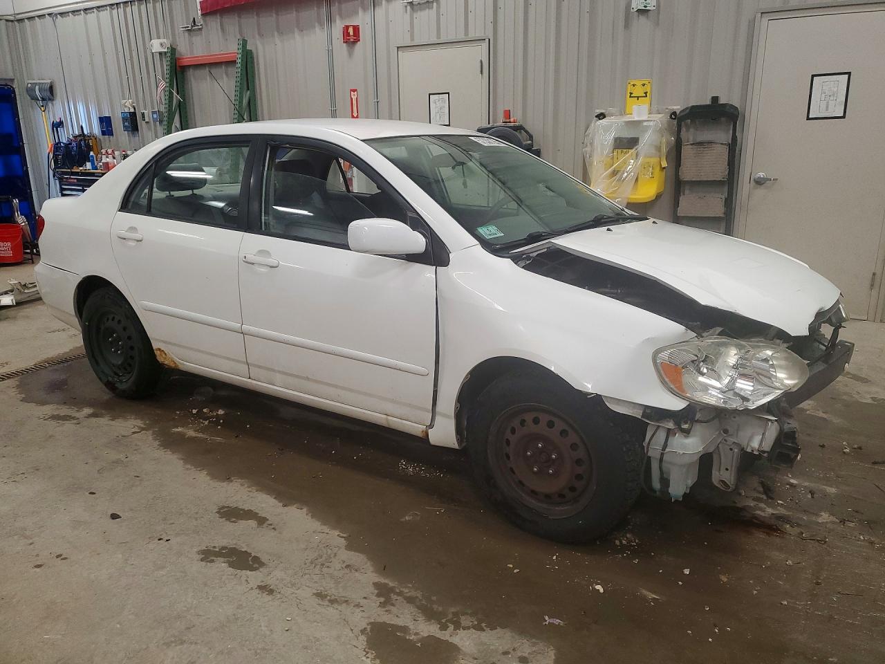 2003 Toyota Corolla Белый vin: JTDBR32E830045393