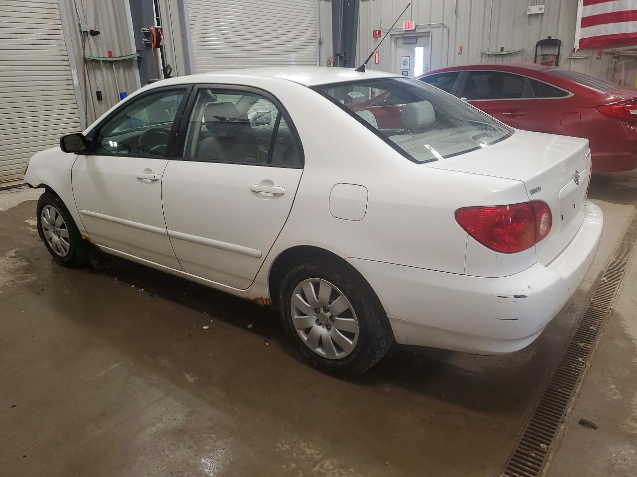 2003 Toyota Corolla Белый vin: JTDBR32E830045393