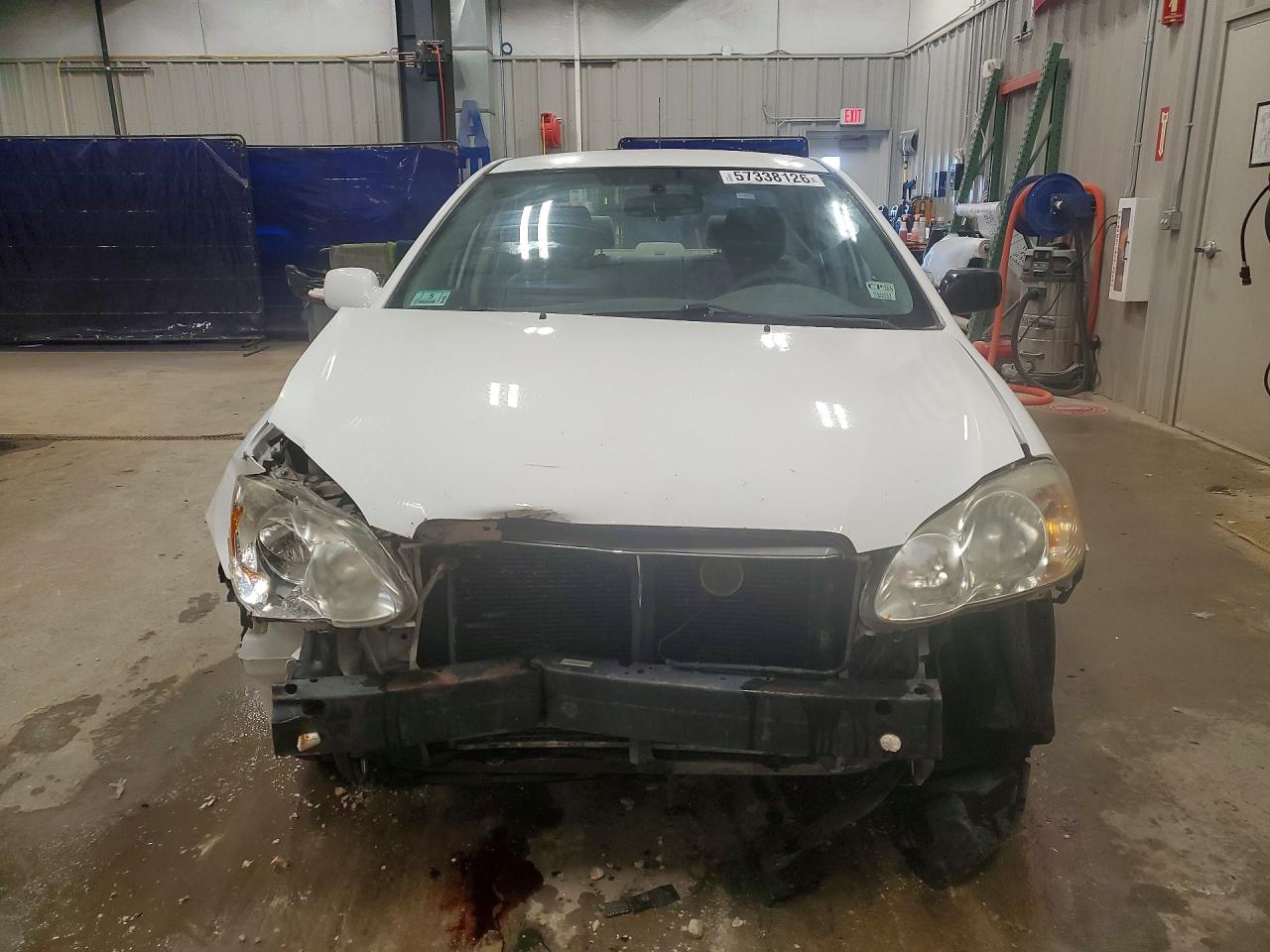 2003 Toyota Corolla Белый vin: JTDBR32E830045393