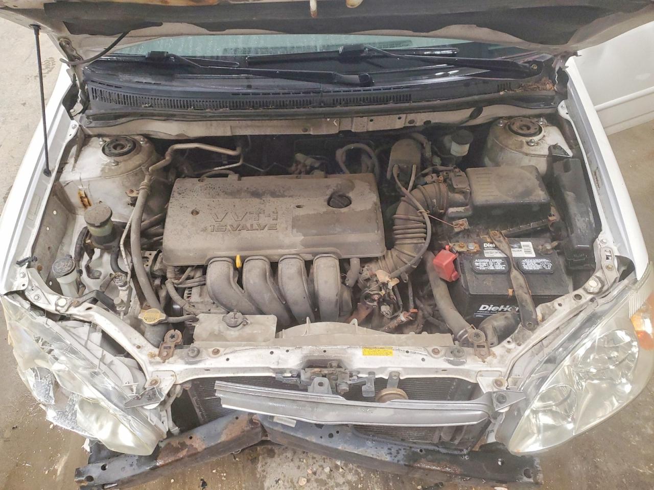 2003 Toyota Corolla Белый vin: JTDBR32E830045393
