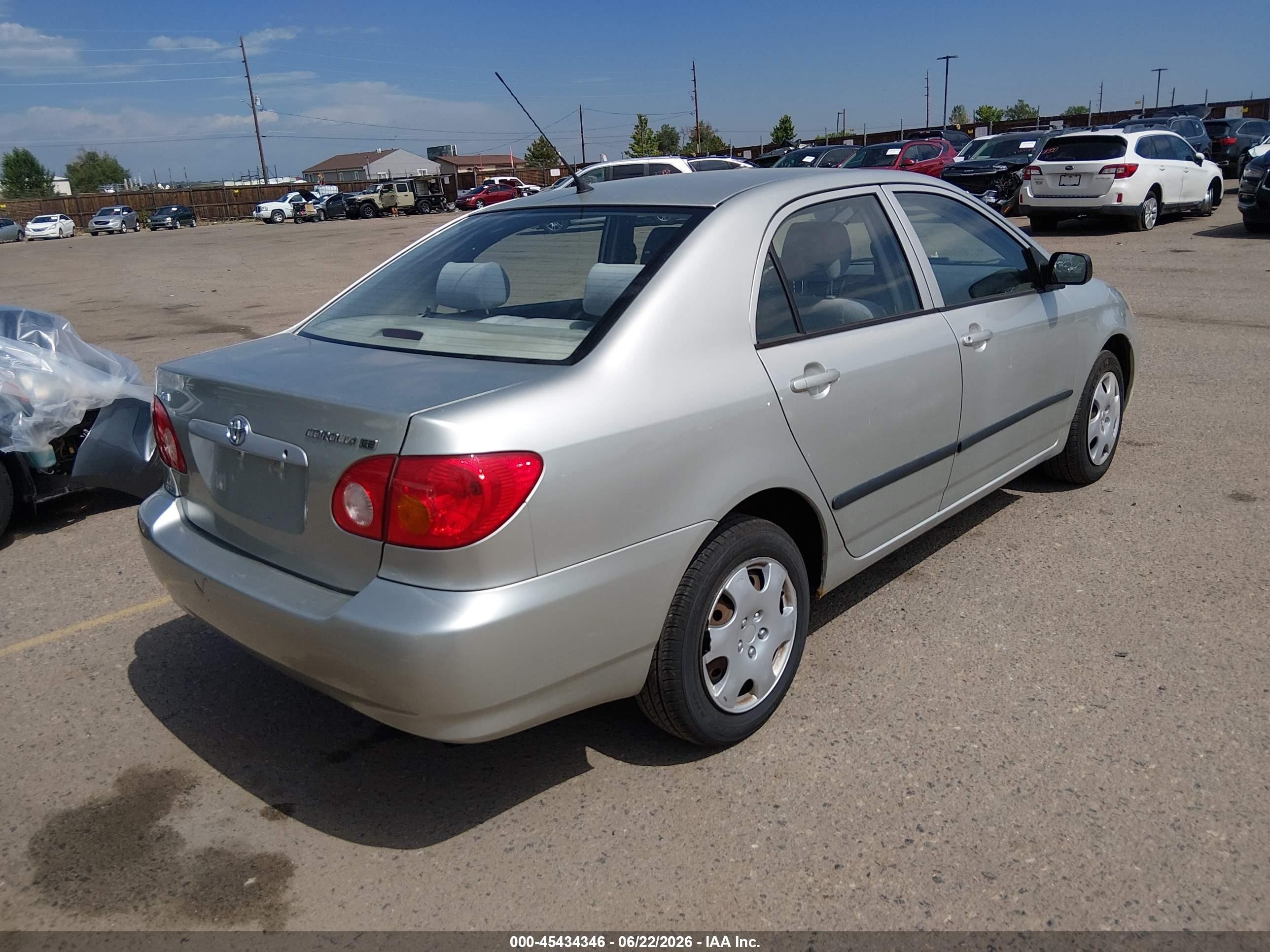 2003 Toyota Corolla Ce Серый vin: JTDBR32E832007733