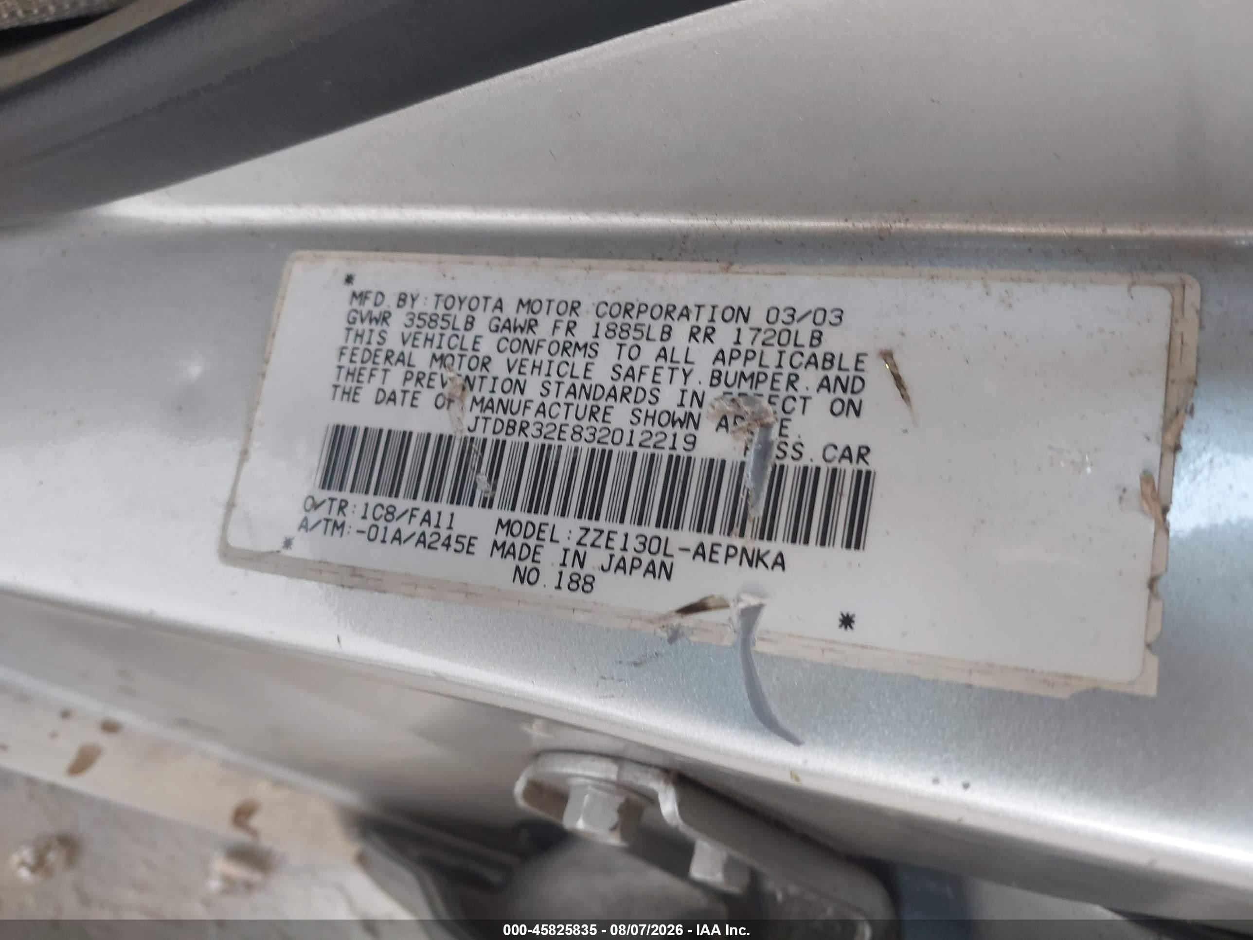 2003 Toyota Corolla Le Silver vin: JTDBR32E832012219