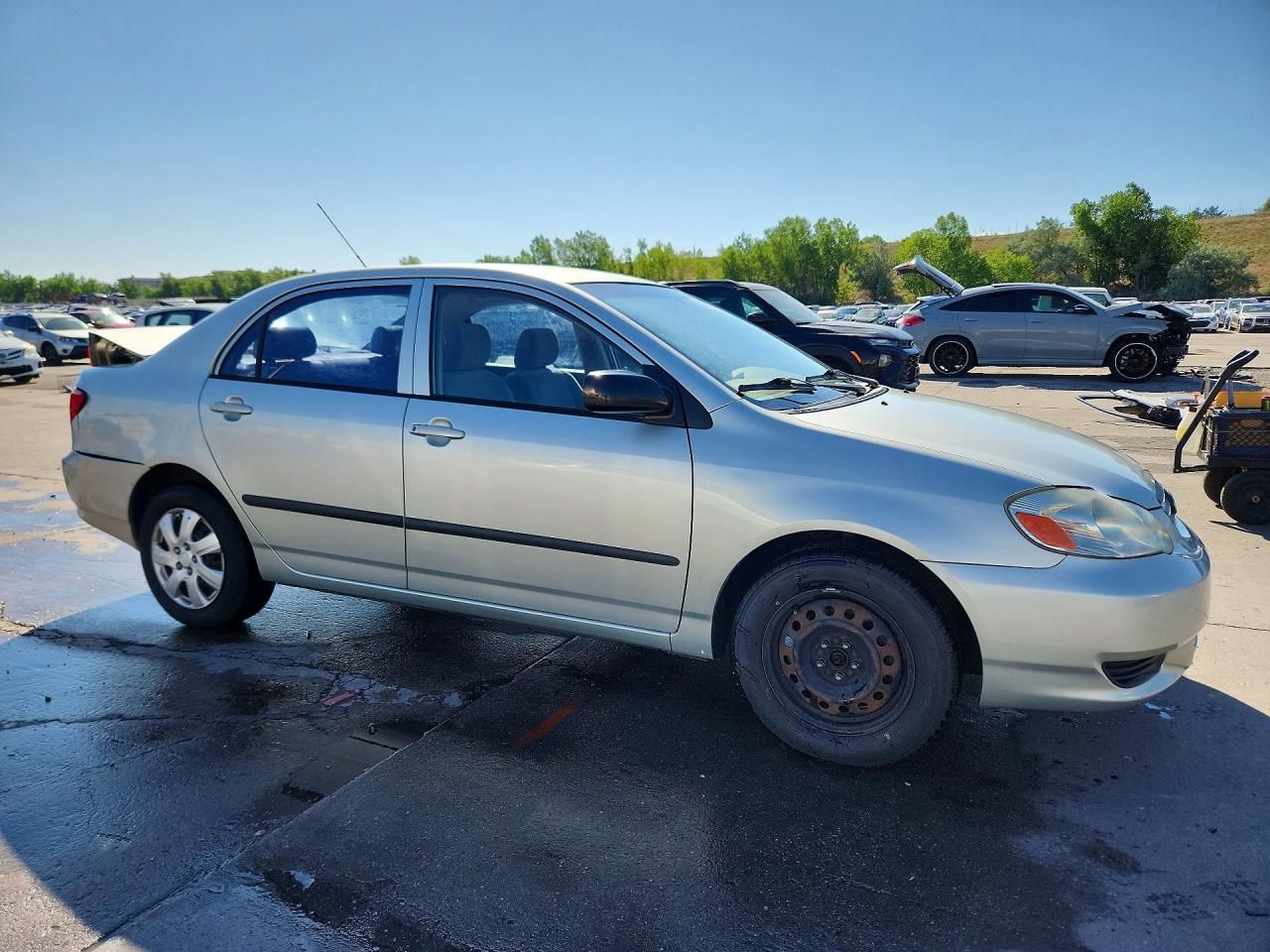 2003 Toyota Corolla Ce Серебряный vin: JTDBR32E832015587