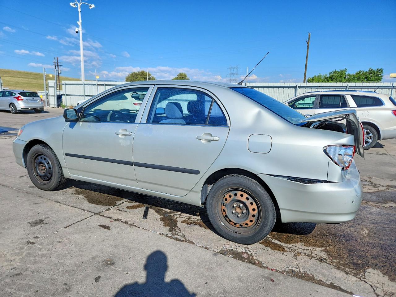 2003 Toyota Corolla Ce Серебряный vin: JTDBR32E832015587
