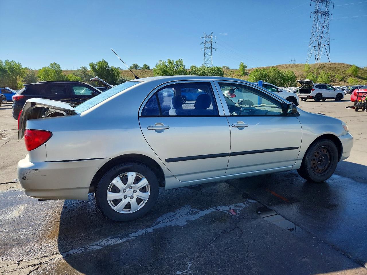 2003 Toyota Corolla Ce Серебряный vin: JTDBR32E832015587