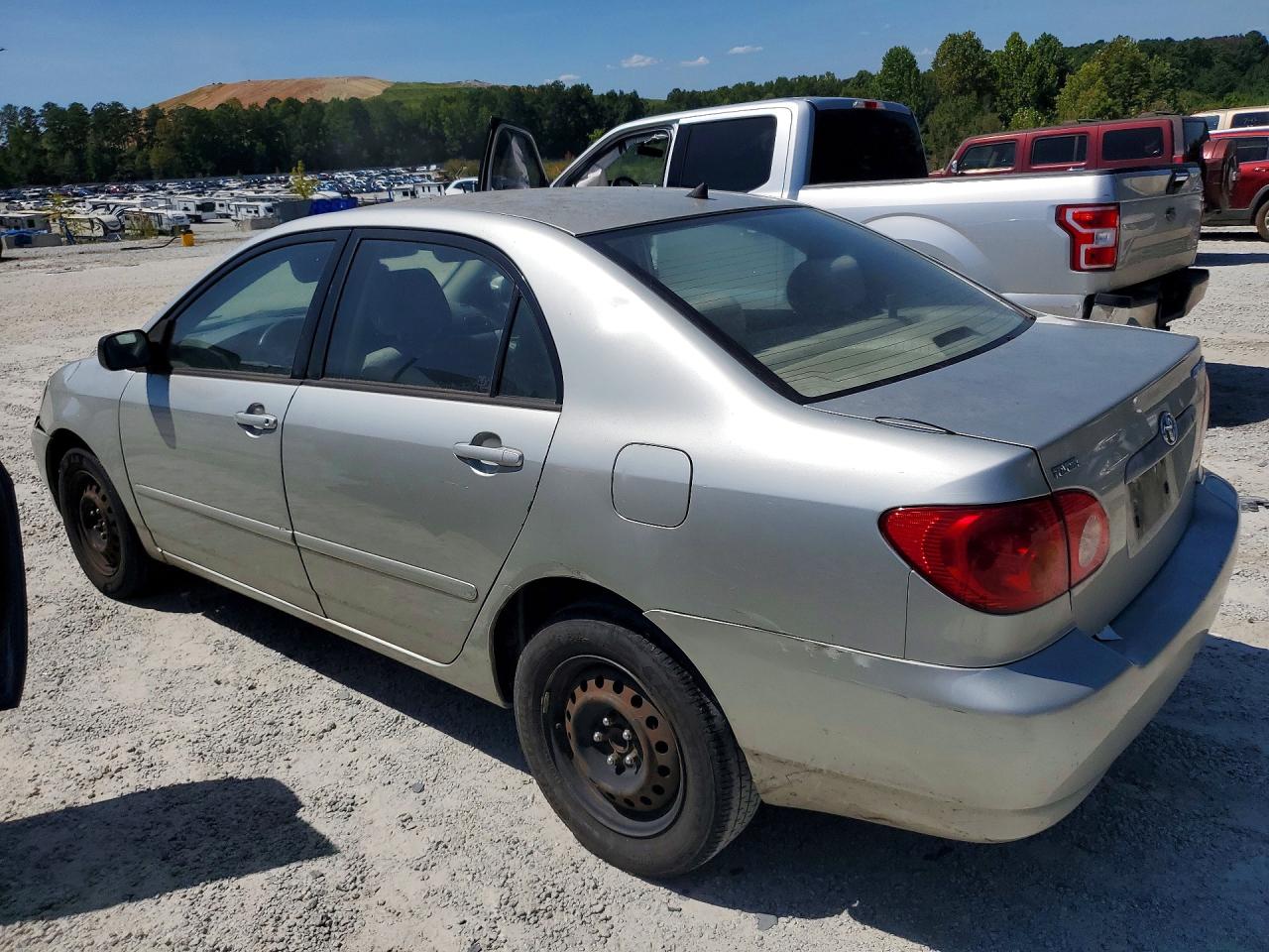 2004 Toyota Corolla Le Gray vin: JTDBR32E842037073