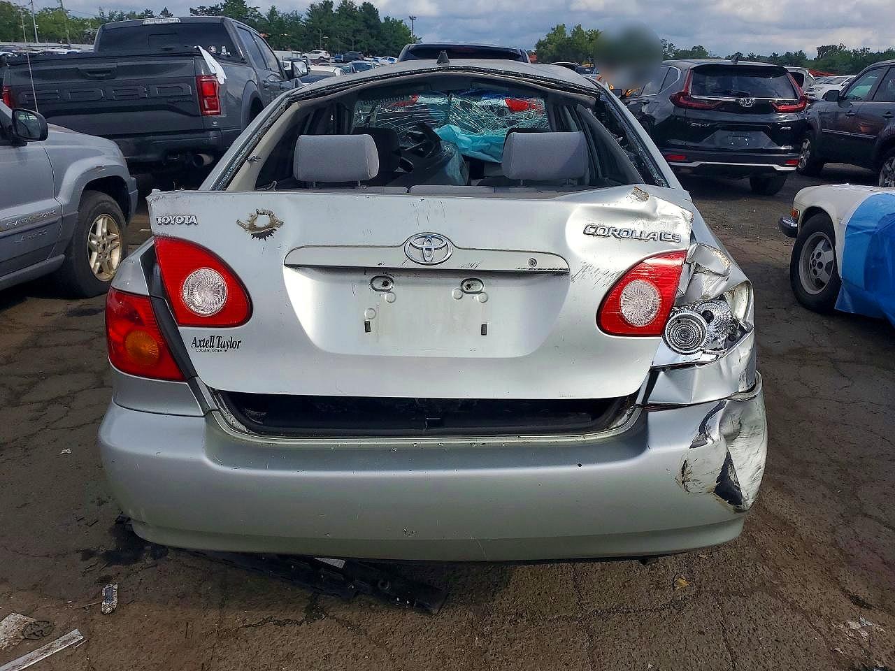 2004 Toyota Corolla Ce Серебряный vin: JTDBR32E842040538