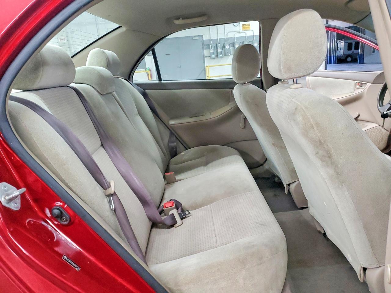 2006 Toyota Corolla Ce Red vin: JTDBR32E860071710