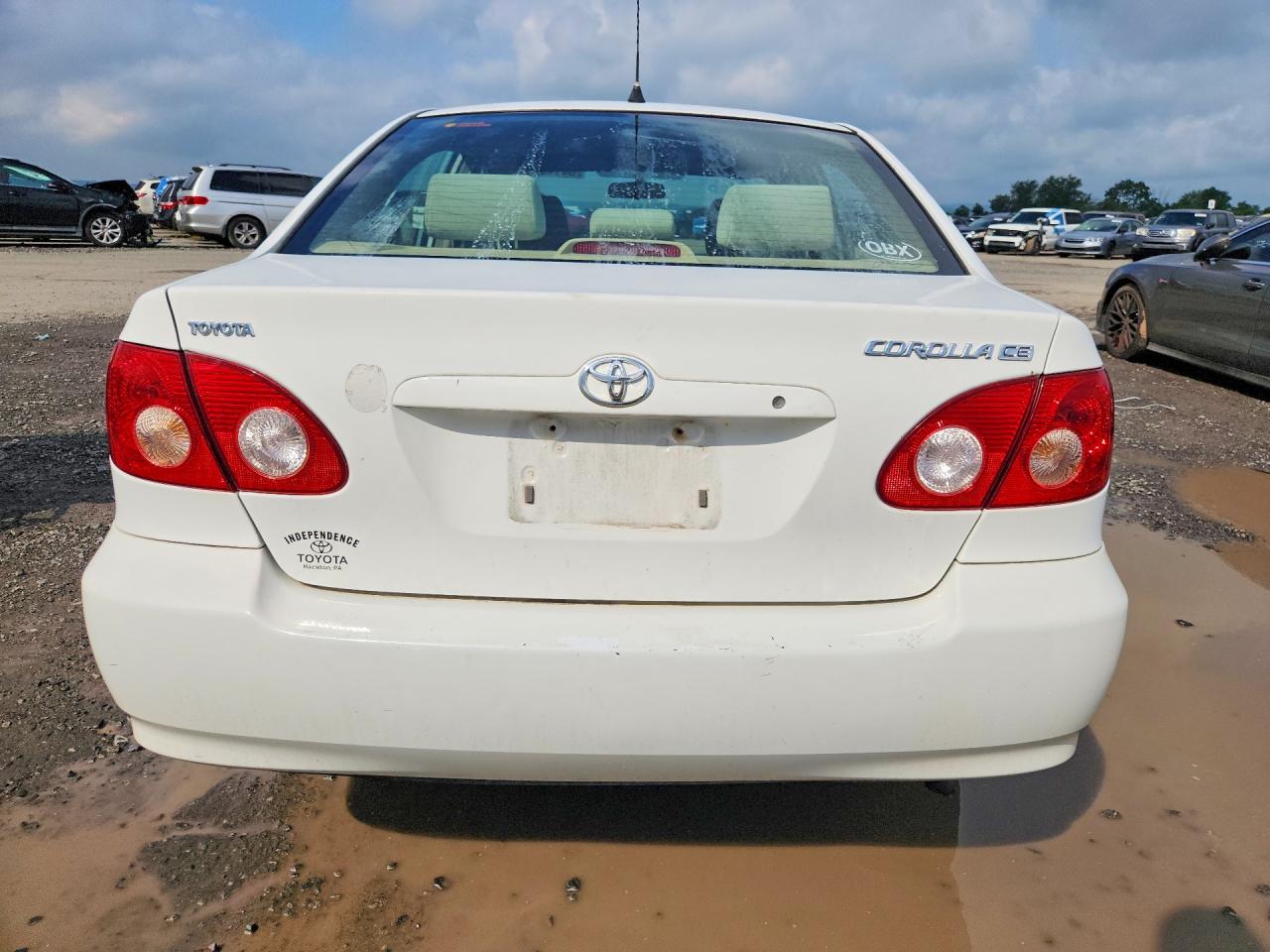 2006 Toyota Corolla Ce White vin: JTDBR32E860091486