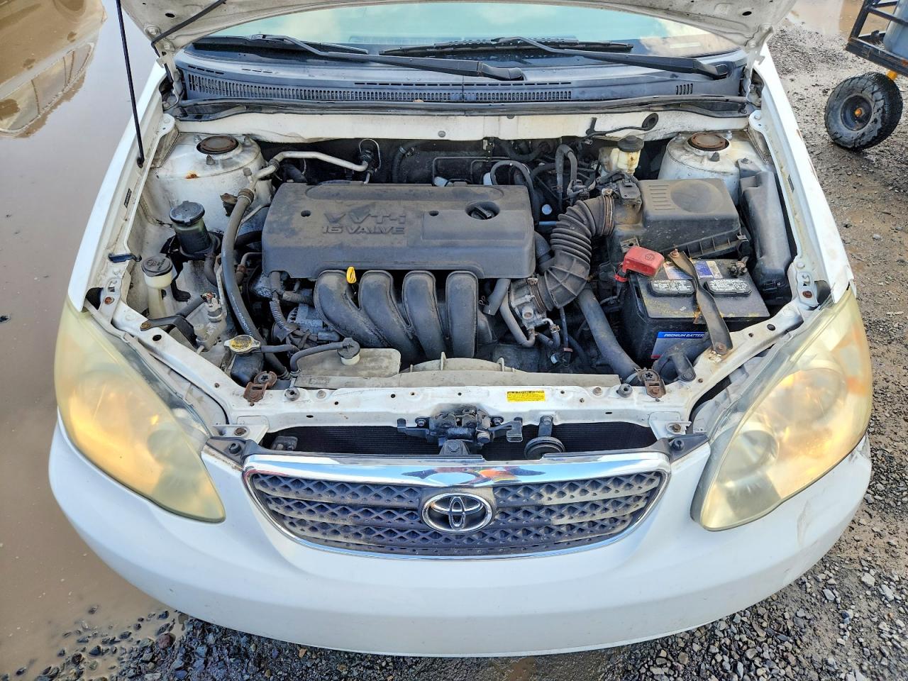 2006 Toyota Corolla Ce White vin: JTDBR32E860091486
