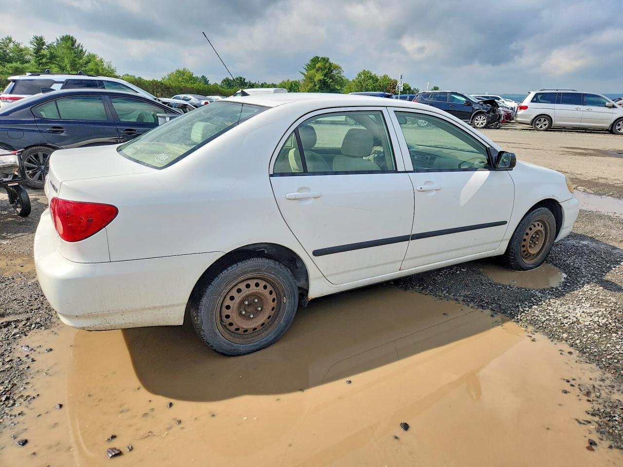 2006 Toyota Corolla Ce White vin: JTDBR32E860091486