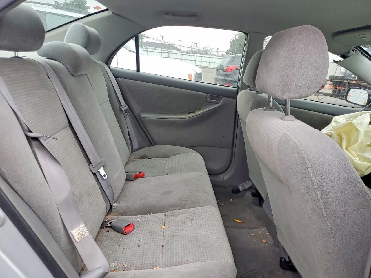 2006 Toyota Corolla Ce Silver vin: JTDBR32E860095134
