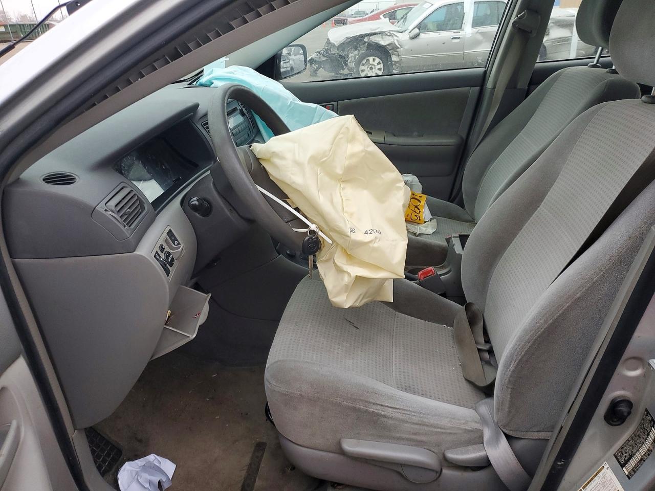 2006 Toyota Corolla Ce Silver vin: JTDBR32E860095134