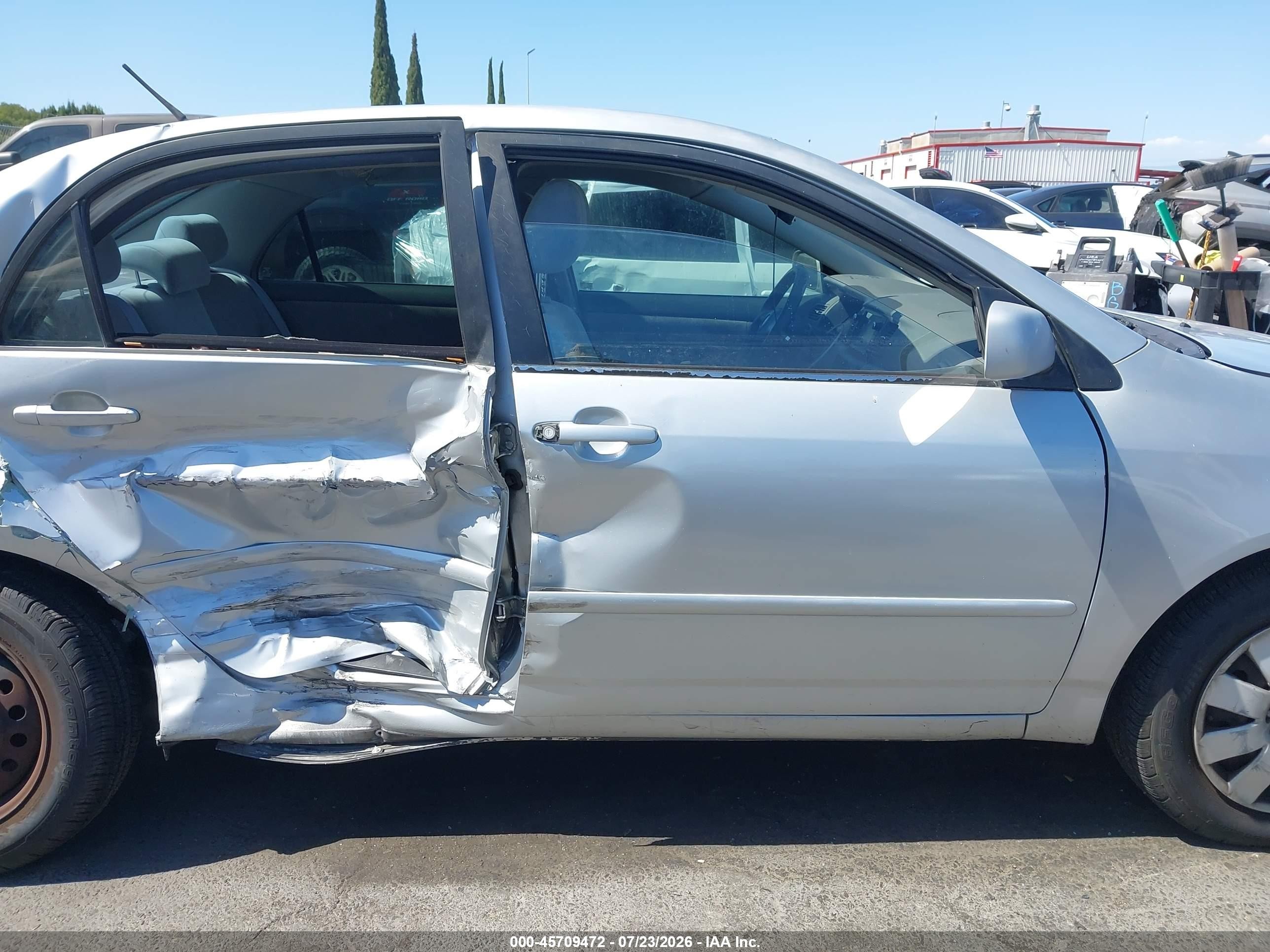 2006 Toyota Corolla Le Серебряный vin: JTDBR32E860096414