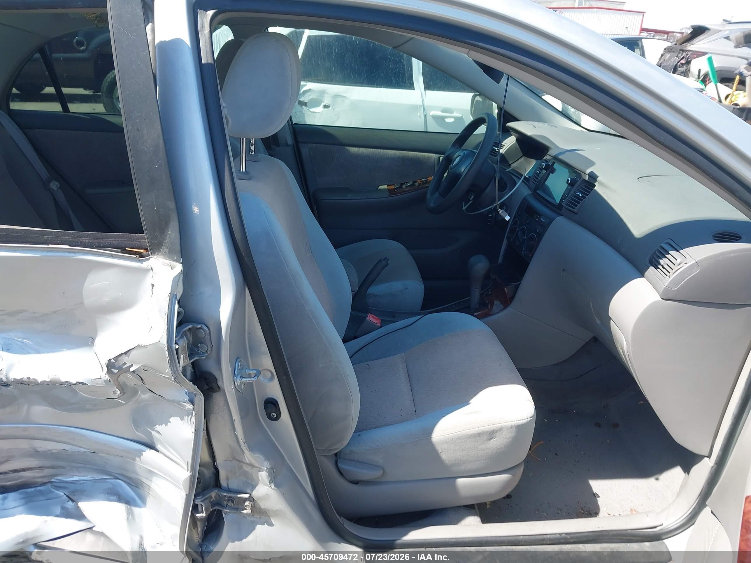 2006 Toyota Corolla Le Серебряный vin: JTDBR32E860096414