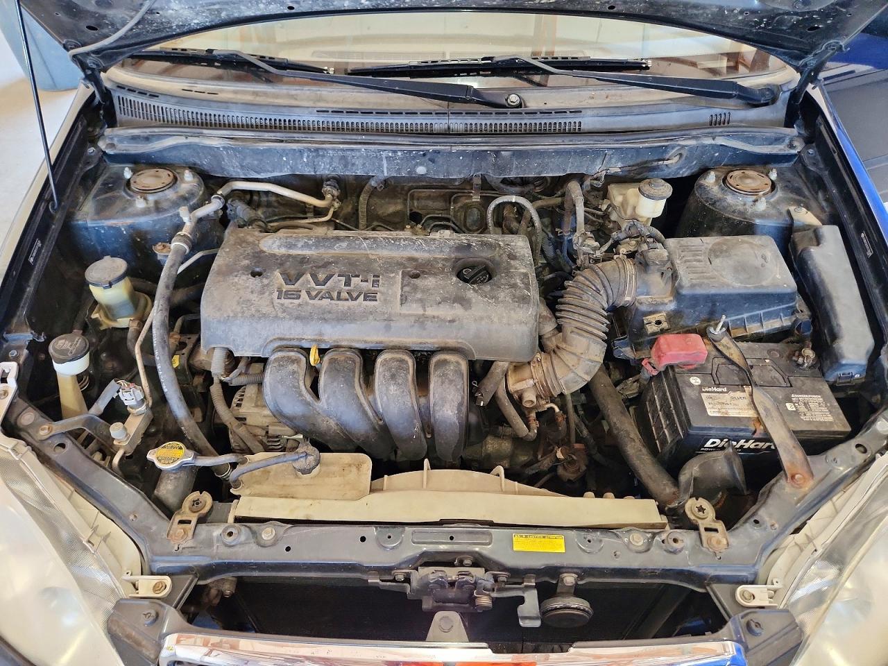 2007 Toyota Corolla Ce Black vin: JTDBR32E870133530
