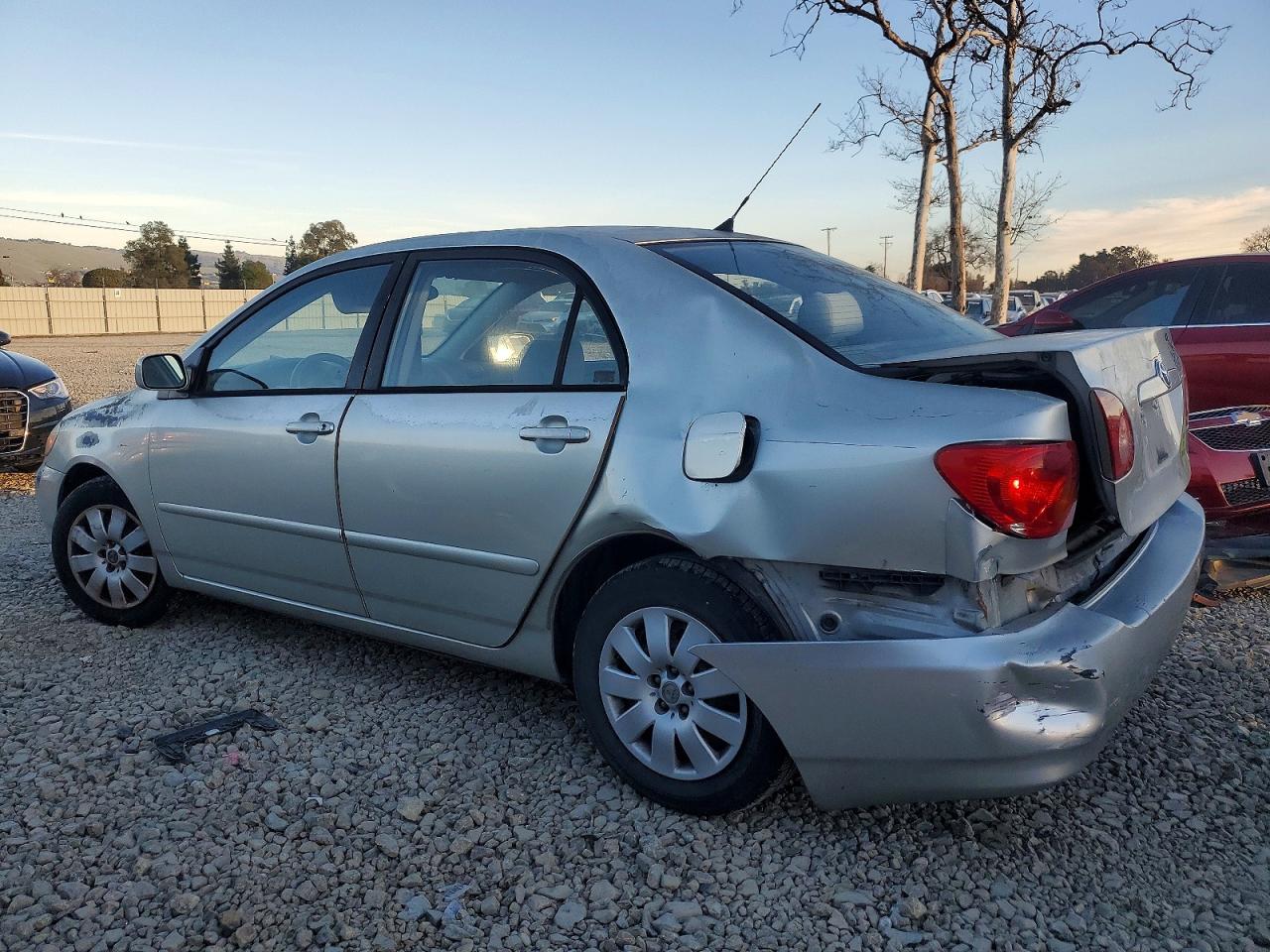 2003 Toyota Corolla Ce Silver vin: JTDBR32E930008546