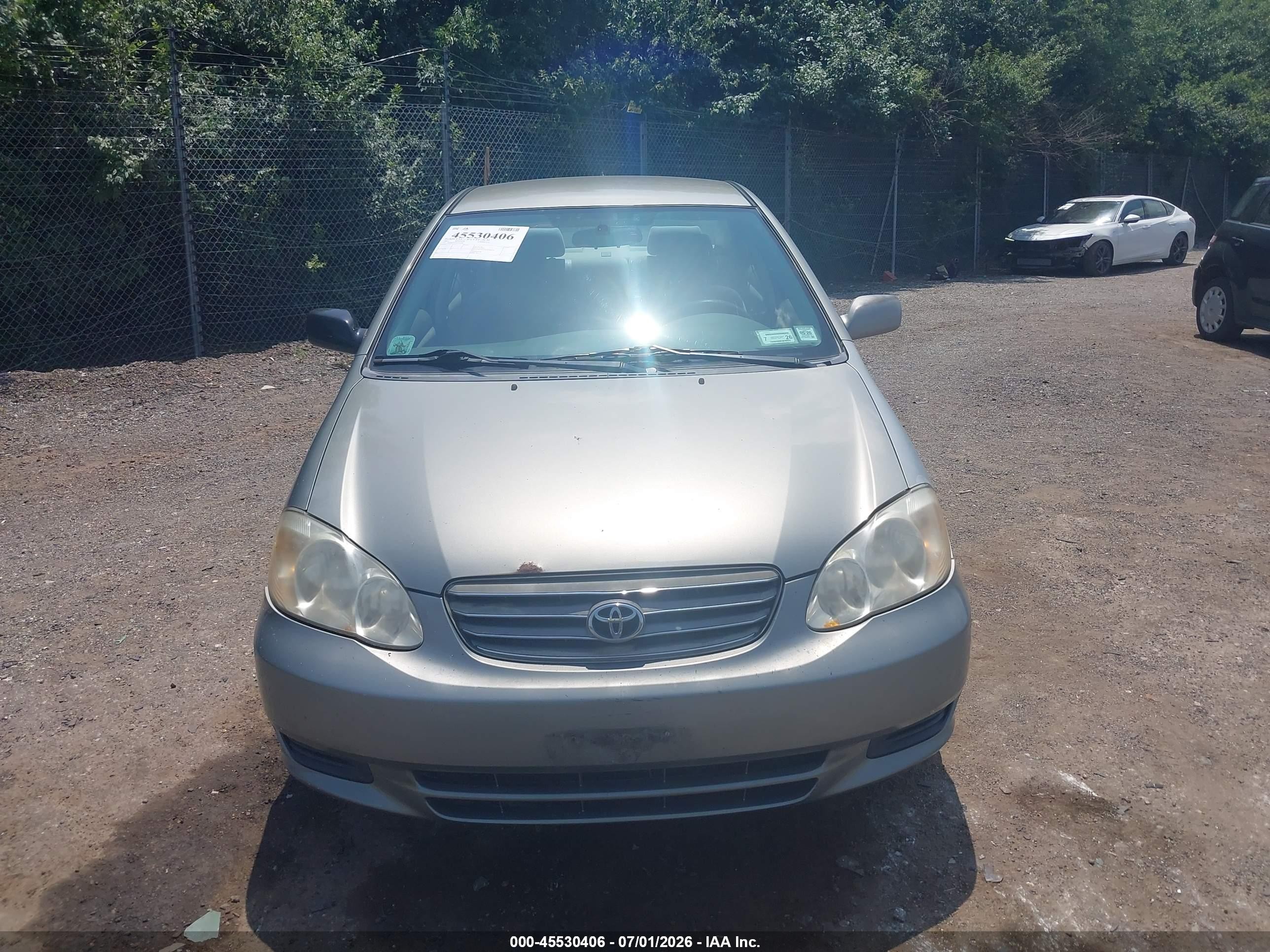 2003 Toyota Corolla Le Silver vin: JTDBR32E932013296