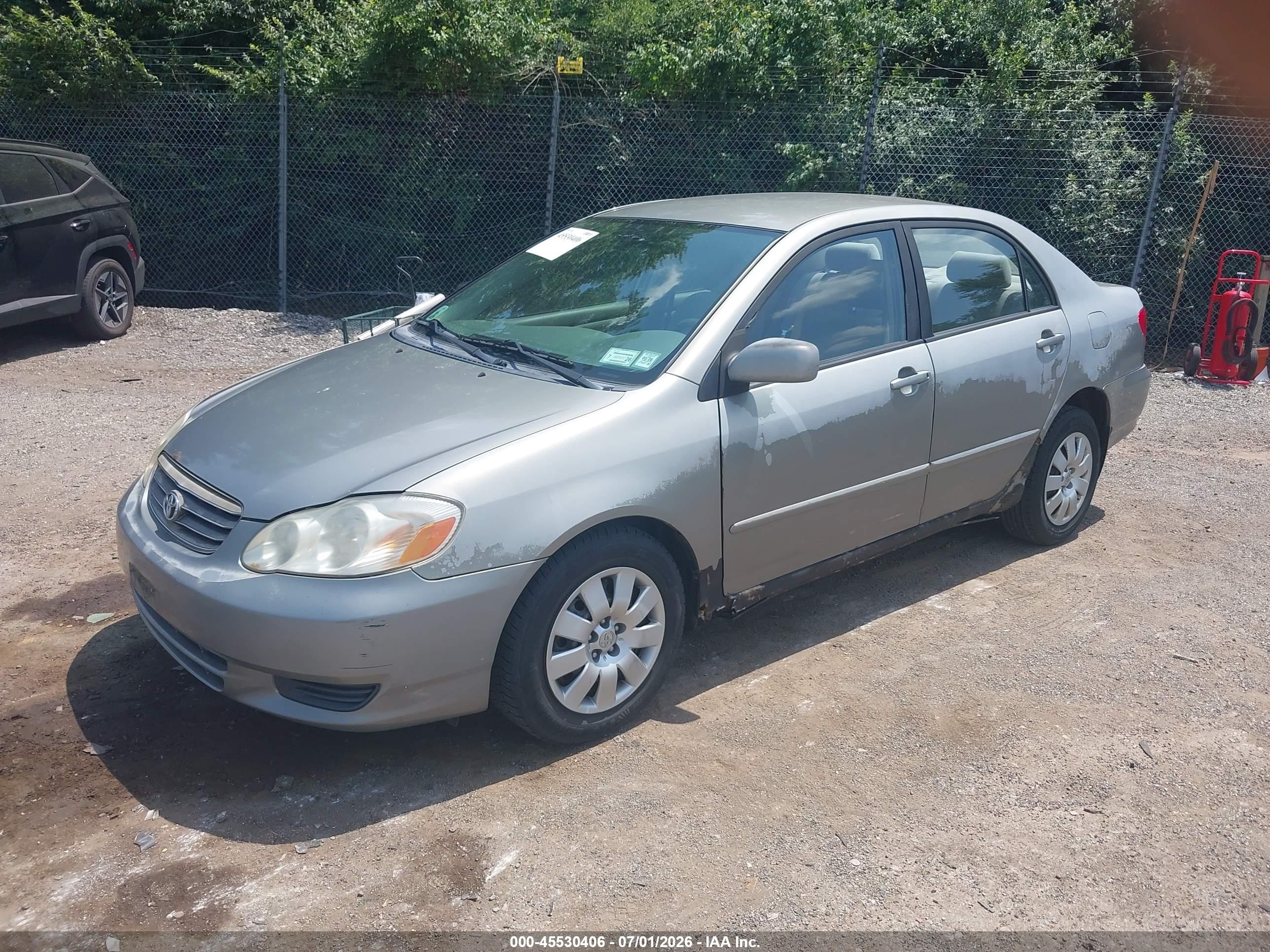 2003 Toyota Corolla Le Silver vin: JTDBR32E932013296