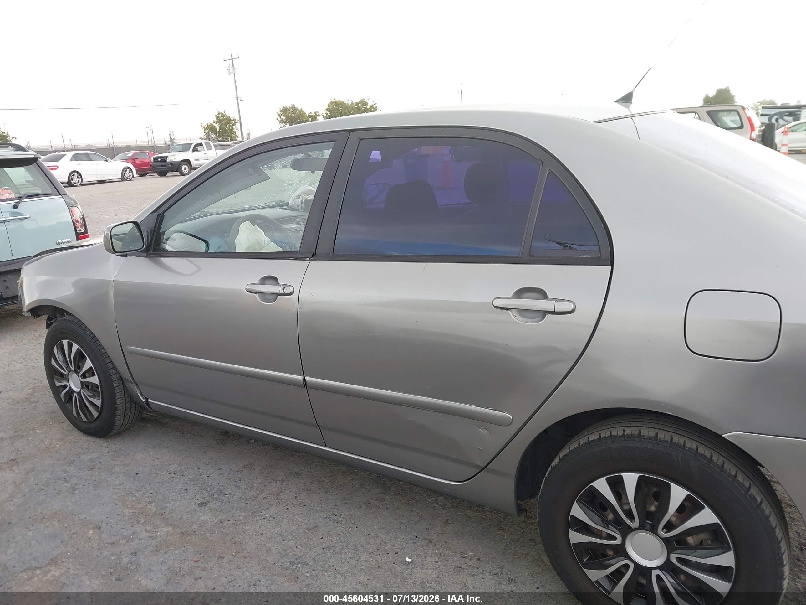 2003 Toyota Corolla Le Gray vin: JTDBR32E932016067