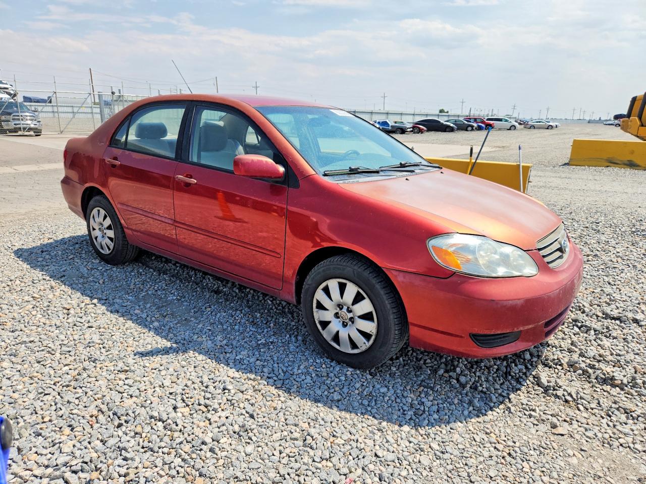 2004 Toyota Corolla Le Red vin: JTDBR32E942036126