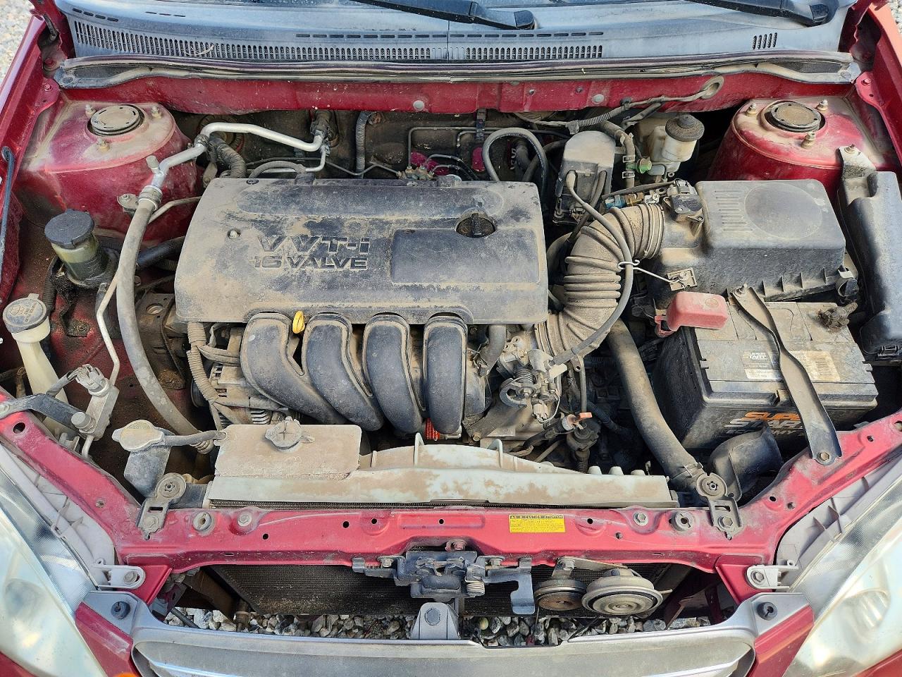 2004 Toyota Corolla Le Red vin: JTDBR32E942036126