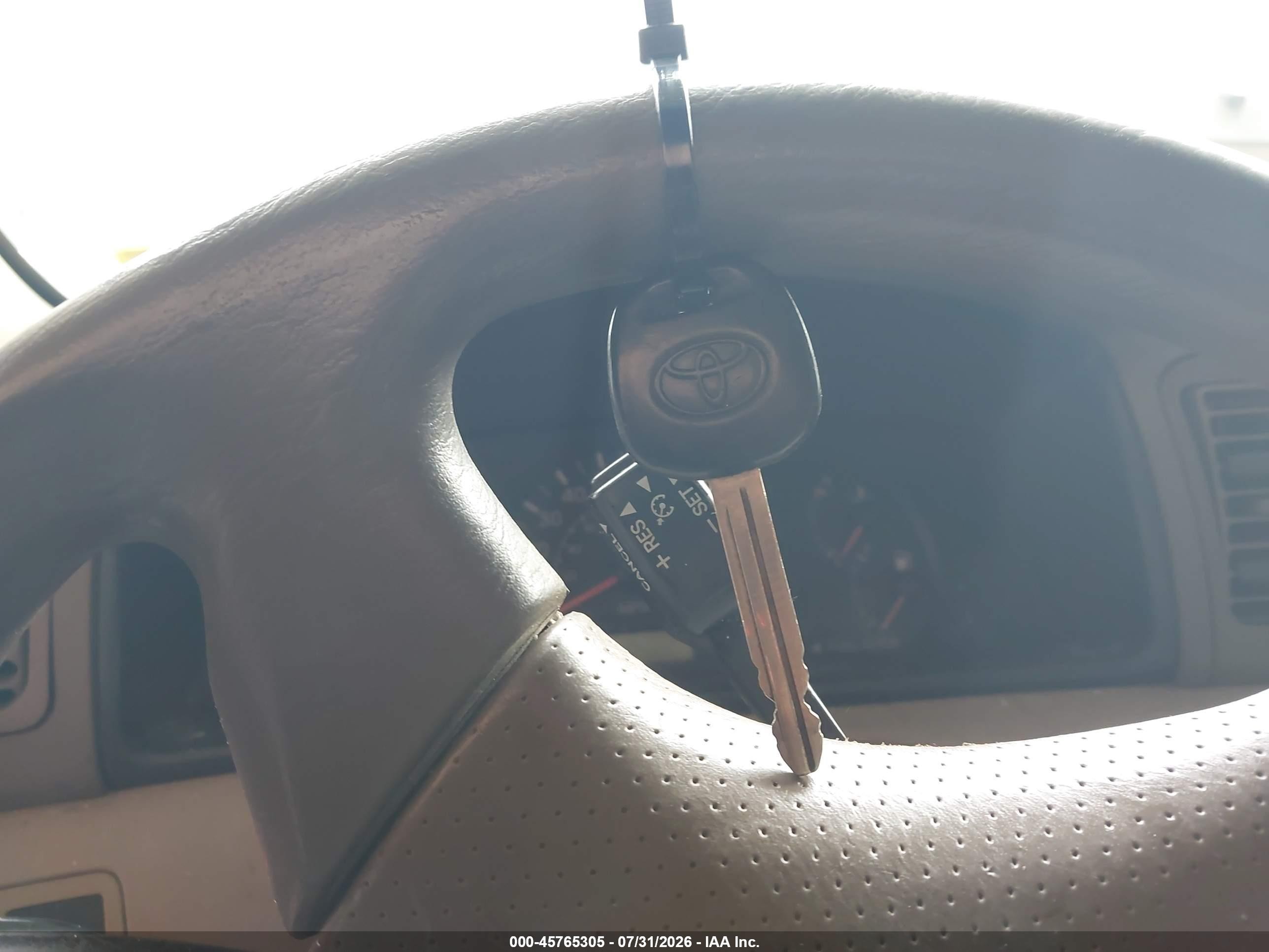 2006 Toyota Corolla Ce Белый vin: JTDBR32E960058979