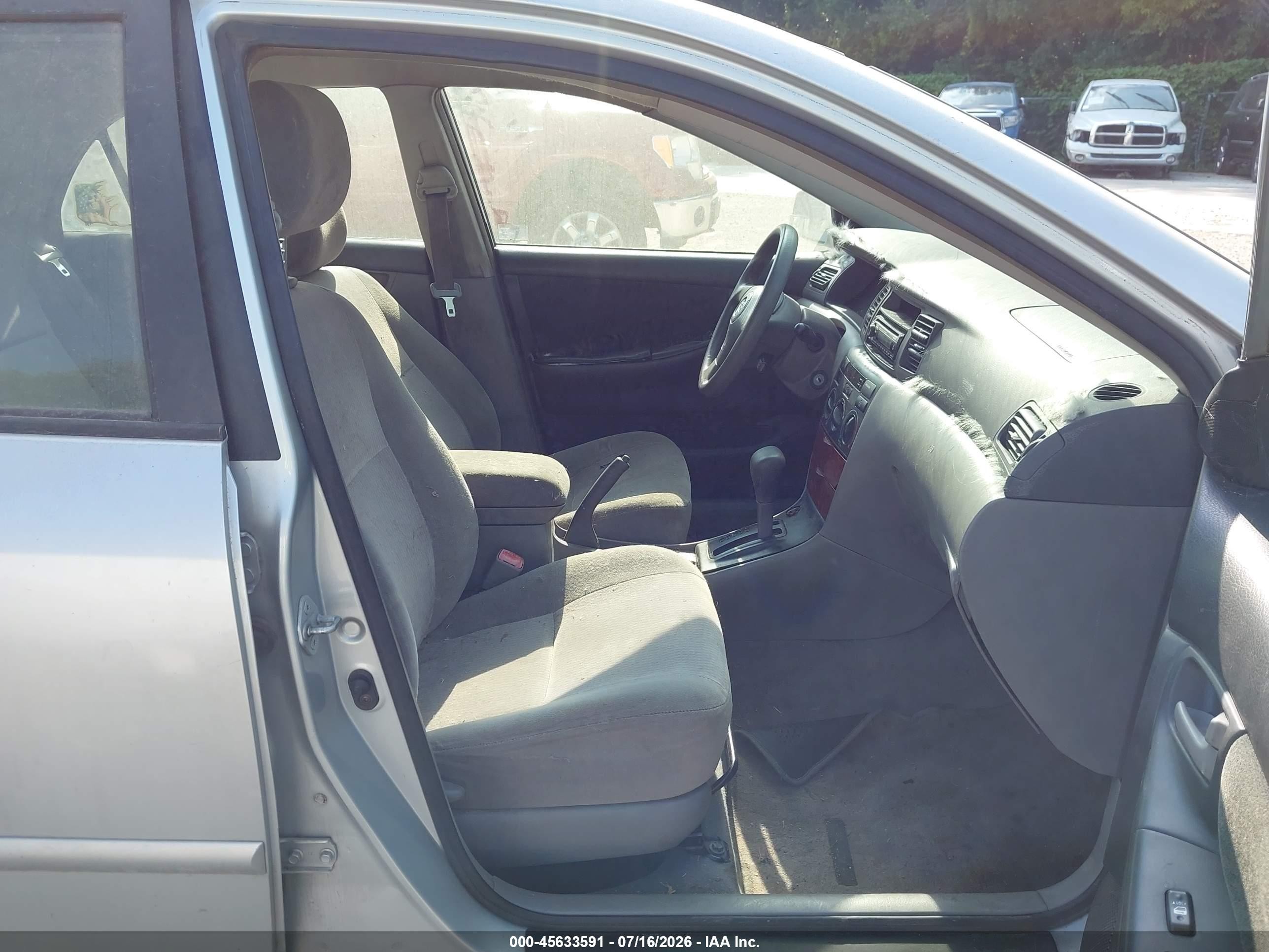 2006 Toyota Corolla Le Silver vin: JTDBR32E960069965