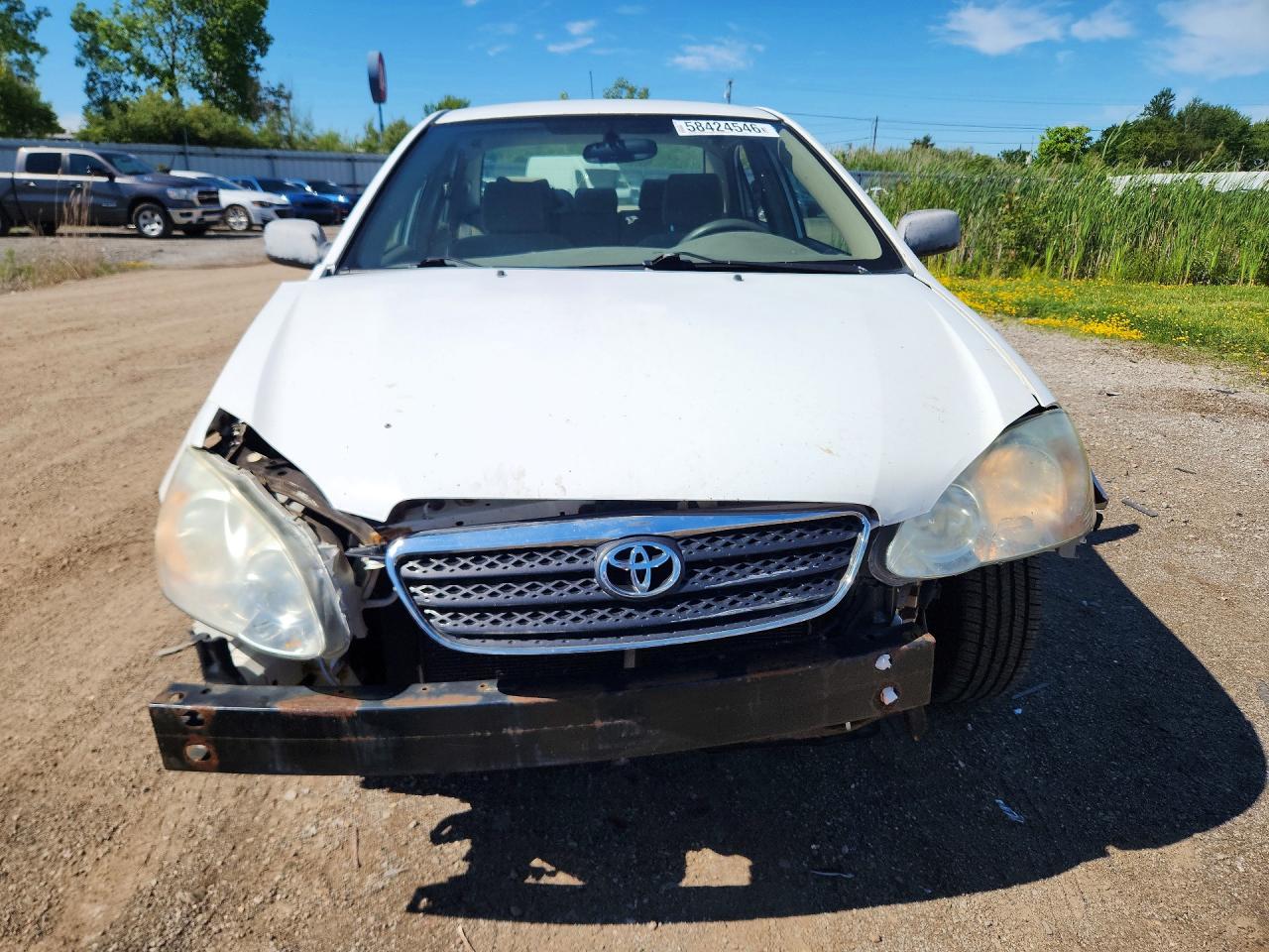 2006 Toyota Corolla Le White vin: JTDBR32E960076172