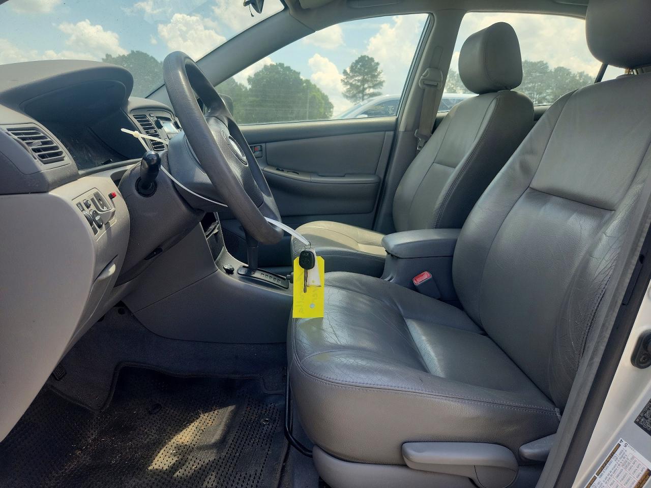 2006 Toyota Corolla Ce Silver vin: JTDBR32E960082263