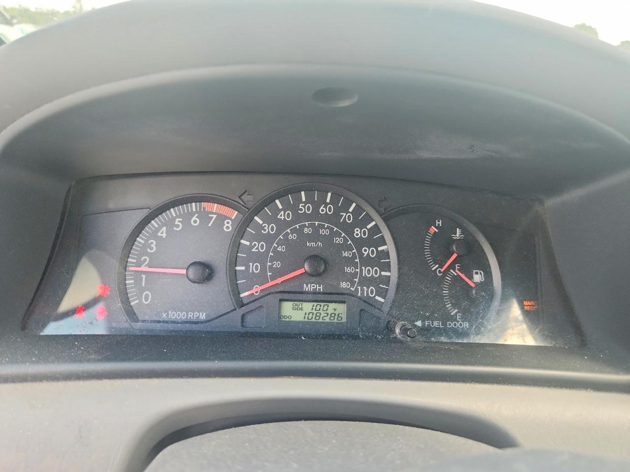 2006 Toyota Corolla Ce Silver vin: JTDBR32E960082263