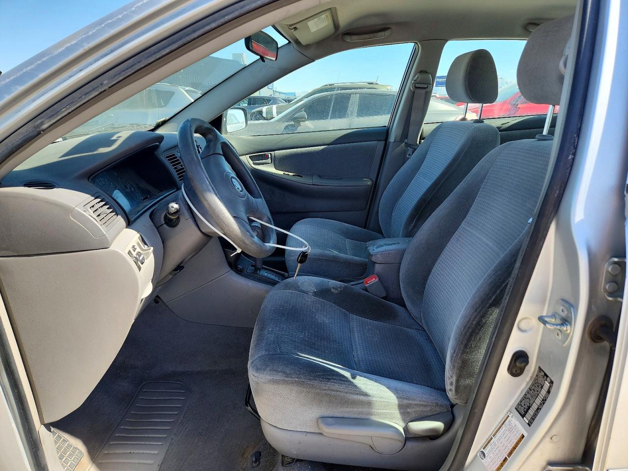 2007 Toyota Corolla Ce Silver vin: JTDBR32E970135089