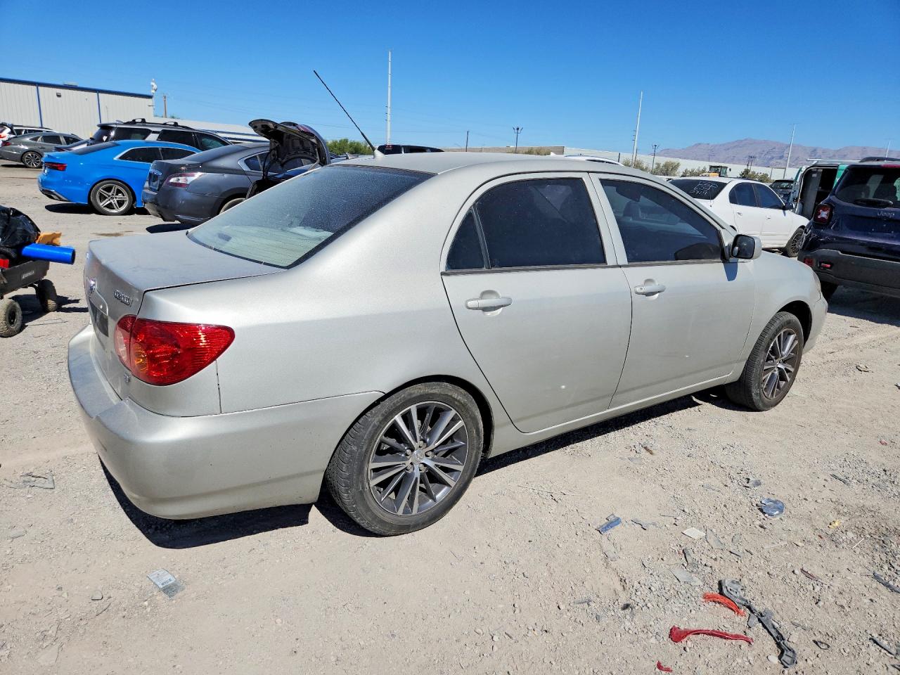 2003 Toyota Corolla Ce Tan vin: JTDBR32EX30024433