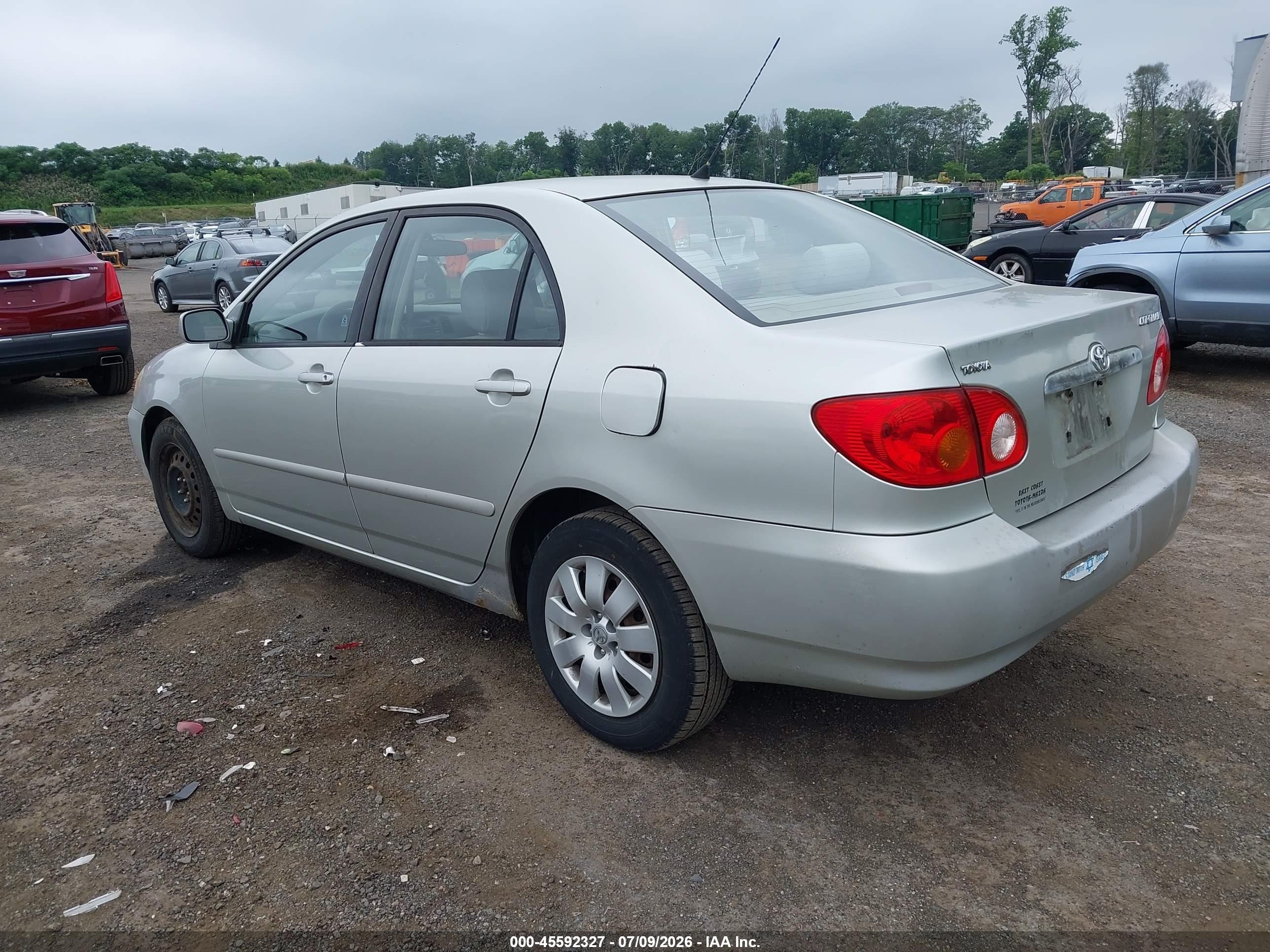 2004 Toyota Corolla Le Silver vin: JTDBR32EX42033705
