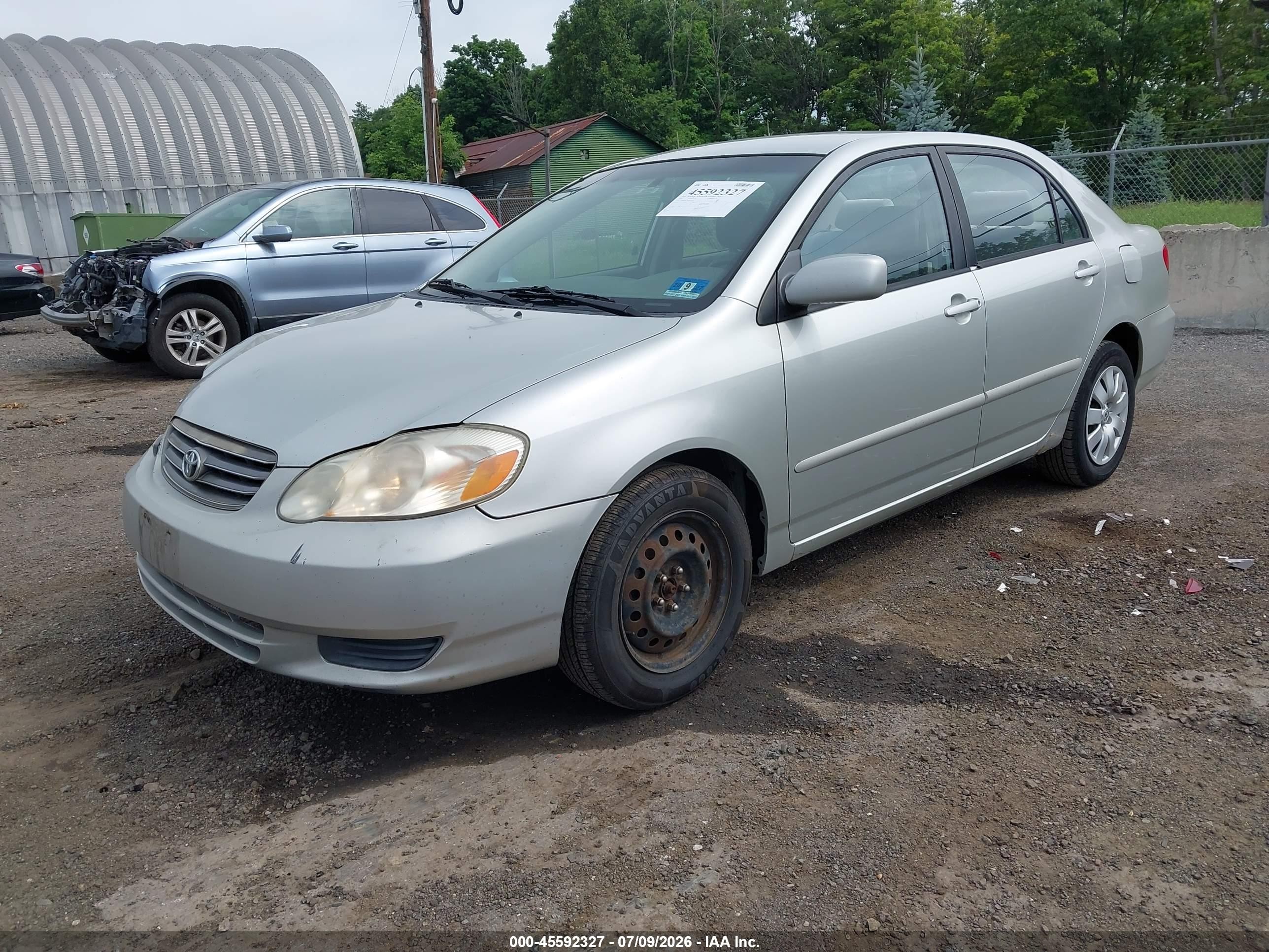 2004 Toyota Corolla Le Silver vin: JTDBR32EX42033705